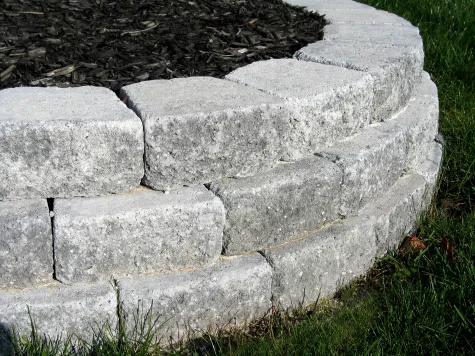 Navistav group s.r.o, Opěrná zeď