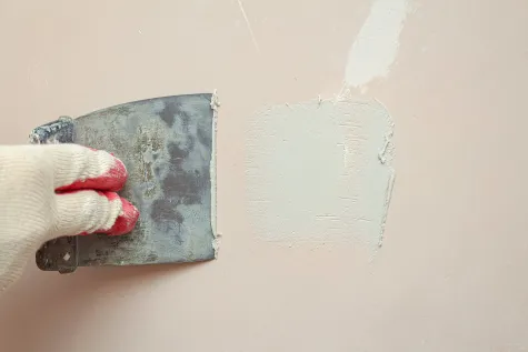 JP Investav, s.r.o, Ruční omítání