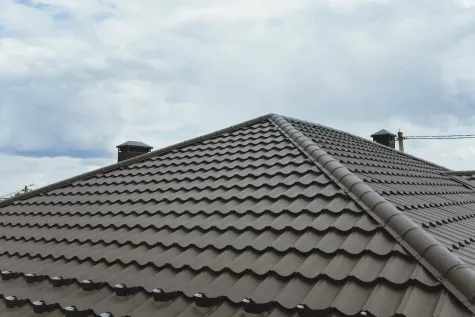 STIZ, s.r.o., Plechová střecha