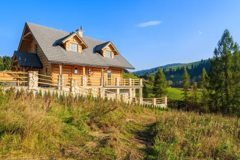 Elar Wood s.r.o., Dřevěné domy, chaty a chalupy