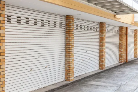 GRESS CZ, s.r.o., Rolovací garážová vrata