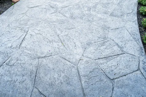 KENOBI s.r.o., Ražený beton
