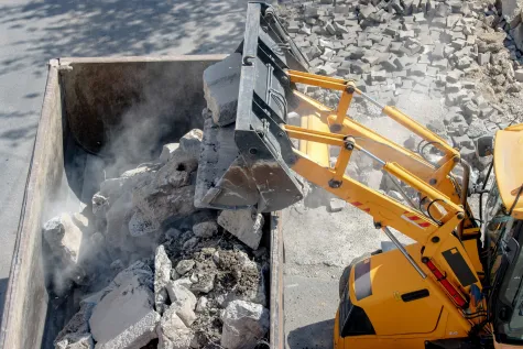 Erik Surmaj, Demolice, bourací práce