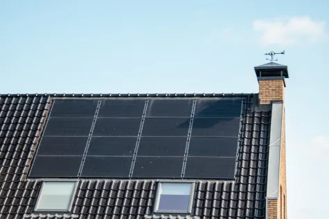 Slunce Invest s.r.o., Solární elektrárny
